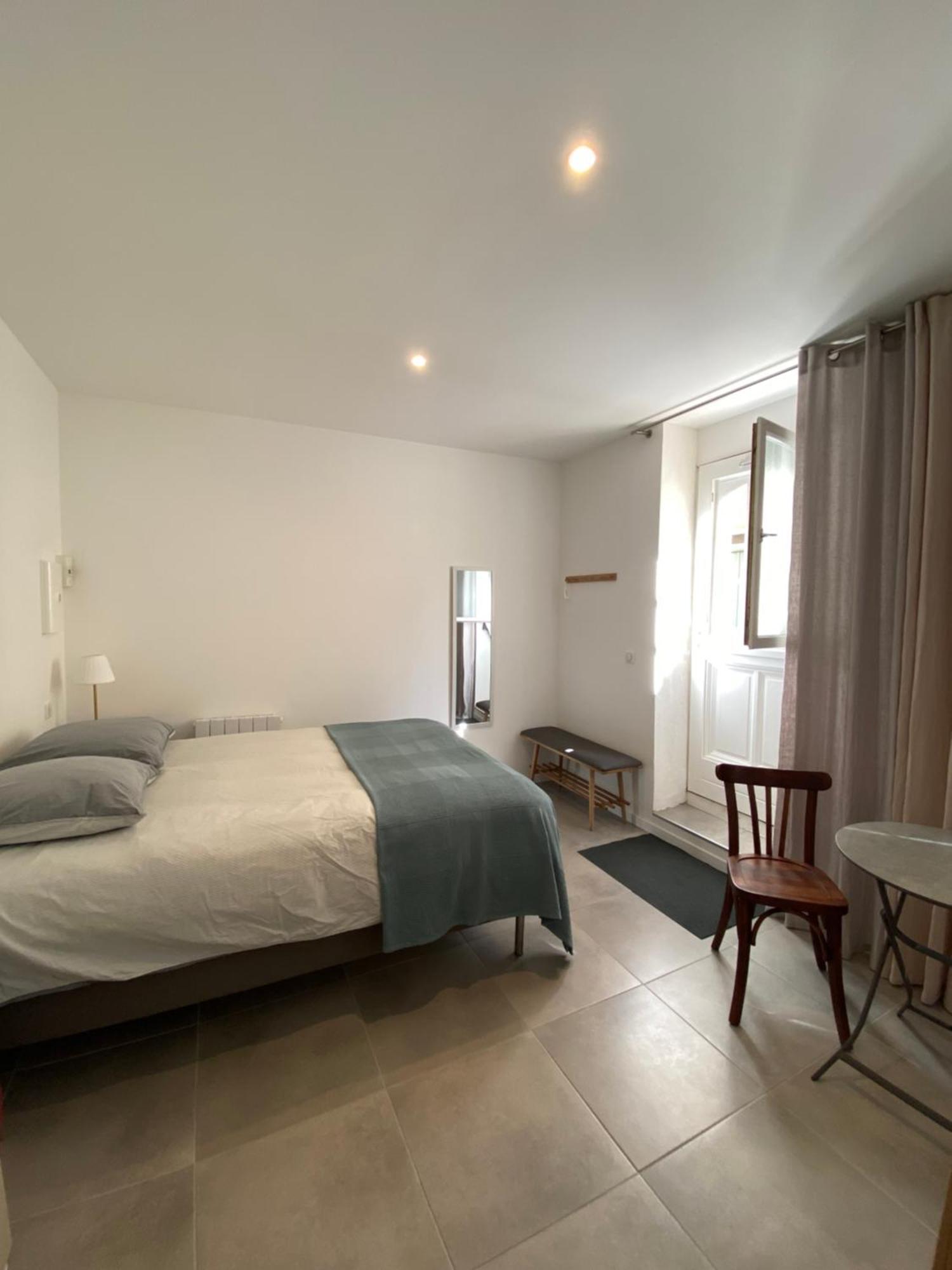 Studio - Coeur De Ville Serignan Exterior photo